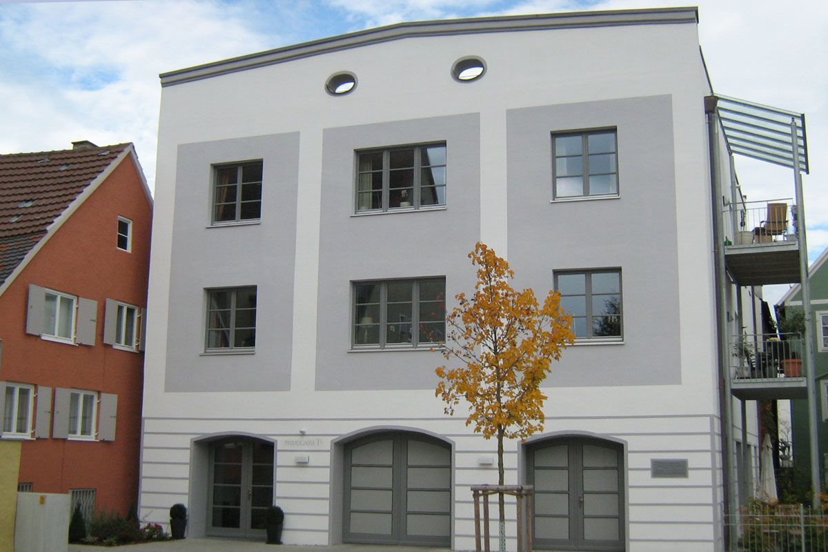 Moderne Fassadensanierung eines Einfamilienhauses Fassade